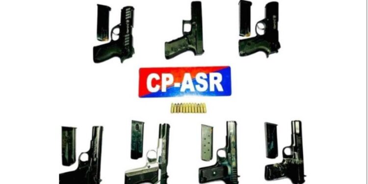 Amritsar Police busts arms smuggling from across the border, three arrested