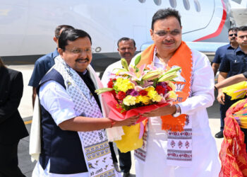 BJP President Nitin Nabin's visit to Rajasthan: CM Bhajanlal Sharma welcomed him at Jaipur Airport