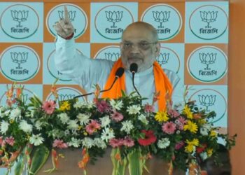 Be a little ashamed Mamta didi, being a woman you could not protect your sister: Amit Shah's attack