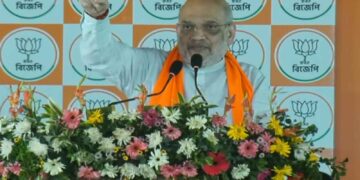 Be a little ashamed Mamta didi, being a woman you could not protect your sister: Amit Shah's attack