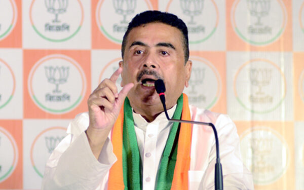 Bengal Elections: Suvendu Adhikari wrote a letter to the Election Commission, raised questions on the deployment of contract workers.