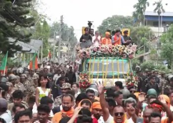 बंगाल का उत्साह बता रहा, टेरर- माफियाराज और कटमनी की सरकार से मिलेगी मुक्ति : सीएम योगी