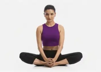 'Bhadrasana' is the basis of a healthy life, know its benefits and the right way to do it.