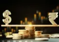 Big action by RBI, stock market recovered from crash, rupee showed fastest rise in 12 years