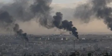 Big attack by America and Israel on Mashhad Airport of Iran, massive fire in oil depot