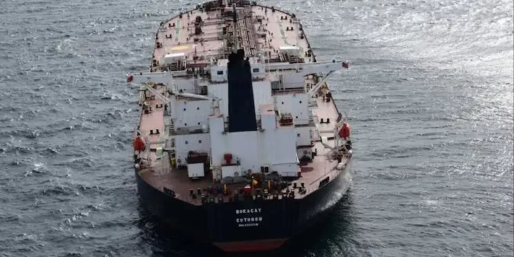 Big change amid shortage! If UAE-Saudi tankers stop, Russia becomes India's big support, double supply