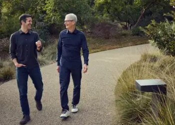 Big change in Apple's leadership, John Ternes will be the next CEO, Tim Cook will take over as executive chairman.