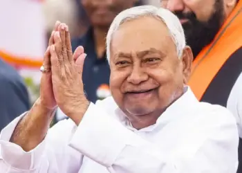Bihar will get a new CM by 4 pm tomorrow! Name will be decided in NDA meeting, political stir intensifies