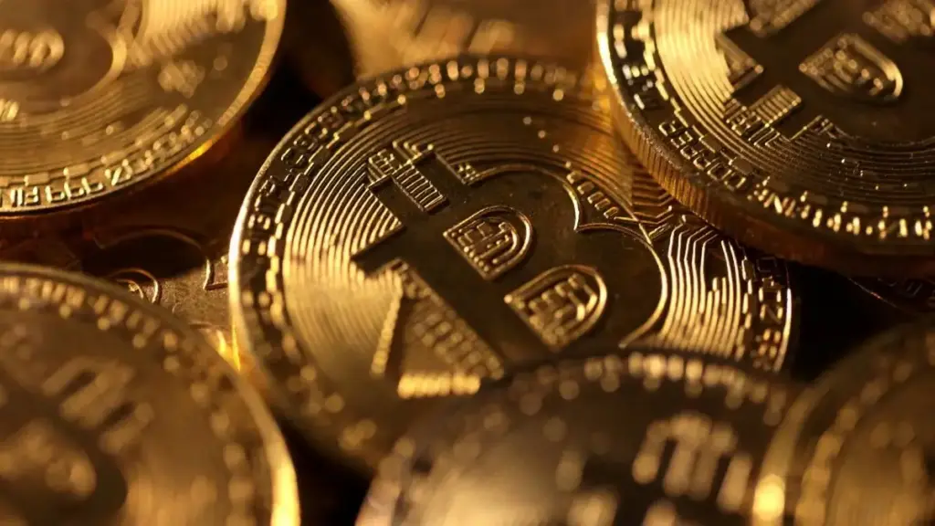 Bitcoin Crisis: Is Bitcoin going to end? Experts' estimates create panic among investors