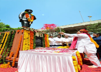 CM Bhajanlal Sharma paid tribute to Mahatma Jyotiba Phule on his birth anniversary.