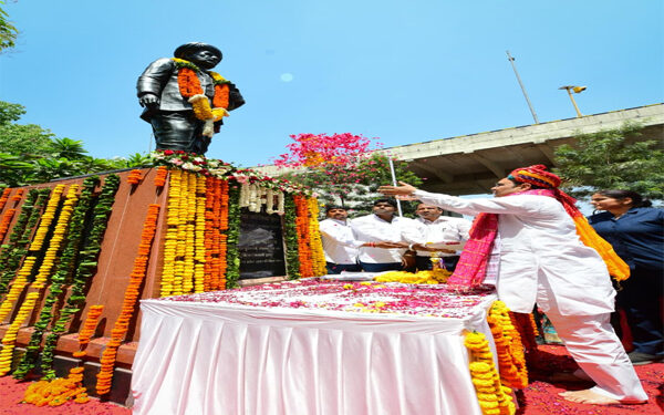 CM Bhajanlal Sharma paid tribute to Mahatma Jyotiba Phule on his birth anniversary.
