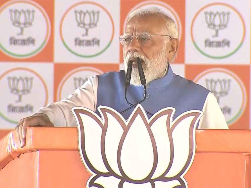 Claiming change in Bengal, PM Modi said - 'TMC's fear is about to end now'