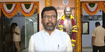 Congress has nothing to do with public sentiments, that is why it fielded candidates in Baramati by-election: Keshav Upadhyay