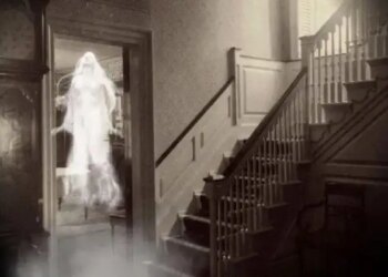 Constant untoward incidents happening at home? These can be big signs of ghost obstruction and Vaastu defect, take these measures immediately