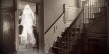 Constant untoward incidents happening at home? These can be big signs of ghost obstruction and Vaastu defect, take these measures immediately