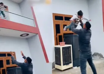 Craze or madness to go viral? This person played with a girl's life for a reel, you will get angry after watching the VIDEO