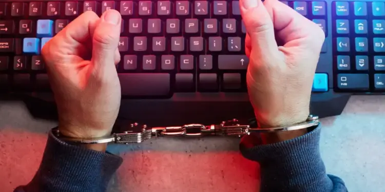 Cyber ​​​​thugs will be controlled! Know how 'Abhay' system will identify digital arrest and fake notices