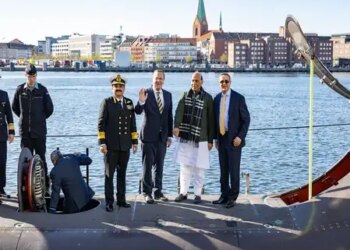 Defense Minister Rajnath Singh visits submarine plant in Germany, sees advanced naval technologies