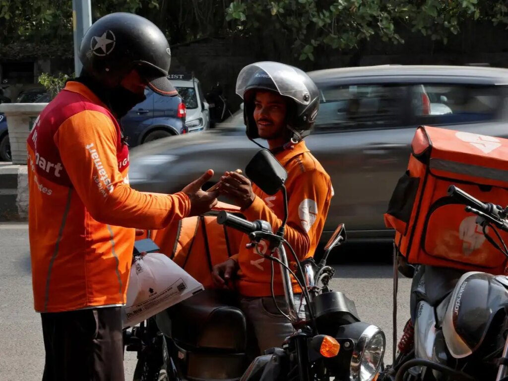 Demand to stop delivery from 12 to 3 pm due to extreme heat in Delhi, gig workers raised their voice