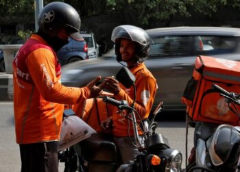 Demand to stop delivery from 12 to 3 pm due to extreme heat in Delhi, gig workers raised their voice