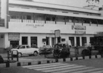 From the window of history: Jamshedpur's first hotel is Boulevard, Sir Dorabji Park is a symbol of a unique love story.