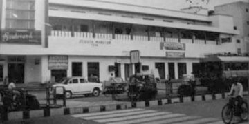 From the window of history: Jamshedpur's first hotel is Boulevard, Sir Dorabji Park is a symbol of a unique love story.