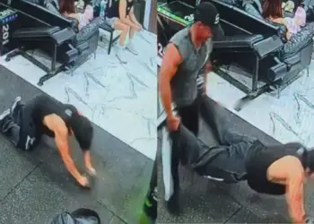 Funny moment created a stir on the internet, people are watching the clip again and again