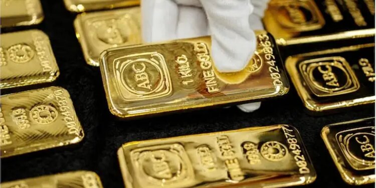 Gold Price Today Update: Gold becomes expensive on the occasion of Labor Day, silver falls, know the rates from Delhi to Kolkata