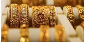 Gold-Silver Price: Gold became expensive today, the shine of silver has faded, check today's latest rates before buying.
