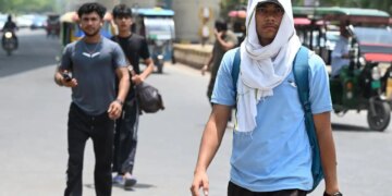 Heatwave wreaks havoc across the country! IMD issues high alert for a week, be careful
