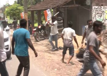 High voltage violence in Bengal amid elections, clash between Kabir supporters and TMC workers