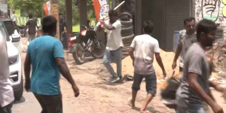 High voltage violence in Bengal amid elections, clash between Kabir supporters and TMC workers