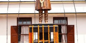 Himanta Sarma paid tribute to Bishnu Ram Medhi, said - played an important role in strengthening the political journey of Assam