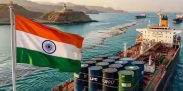 Hormuz Crisis: India's rescue mission launched, preparations to evacuate 20,000 Indian sailors safely