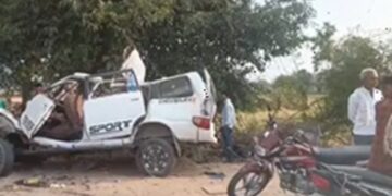 Horrific road accident in Narmadapuram: 5 youth returning from marriage died, 7 injured; A head-on collision between a grain-laden trolley and a taverna.