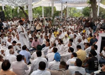 Huge crowd gathered in Student Interest Mahapanchayat, issue will echo till Parliament