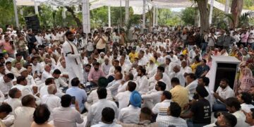 Huge crowd gathered in Student Interest Mahapanchayat, issue will echo till Parliament