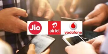 IPL Live Streaming Plans: With these recharges of Jio, Airtel and Vodafone Idea, you will get stadium like experience on your phone.