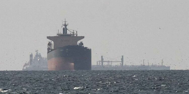 India rejected the news of Iranian oil diversion, said- 'No payment issue'