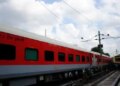 Indian Railways will lay 1,929 km optical fiber cable in Gujarat and MP with a project worth Rs 398 crore.