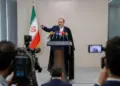 Iran threatens America and Israel with devastating attack, asks Gulf countries to pull out American troops from their land