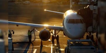 Jet Fuel Crisis: Panic from Asia to Europe, only 6 weeks of stock left, air travel is going to be expensive