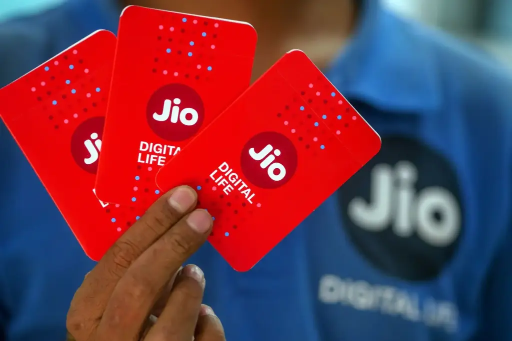 Jio Recharge Plan 2026: 98 days cheap plan, offer to watch IPL matches for free and many great data and calling benefits.