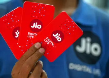 Jio Recharge Plan 2026: 98 days cheap plan, offer to watch IPL matches for free and many great data and calling benefits.
