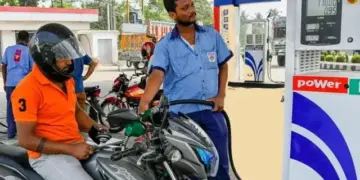 Loss of Rs 20 on petrol and Rs 100 on diesel! Relief to the general public but retailers are suffering losses, big disclosure of the government