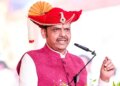 Maharashtra: CM Fadnavis denies midnight meeting with Uddhav Thackeray