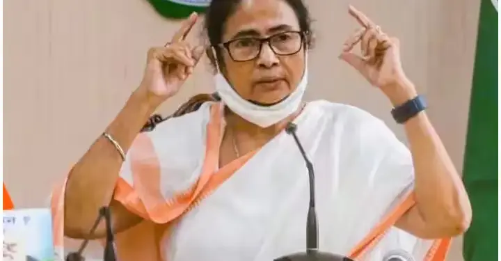 Mamata Banerjee filed nomination from Bhawanipur seat, showed strength before filing the form.