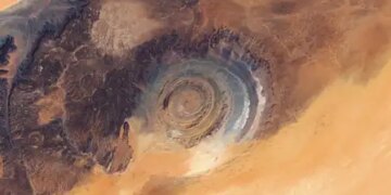 Meteorite is not a crater, but millions of years old geological dome, NASA captured the picture of 'Eye of Sahara'