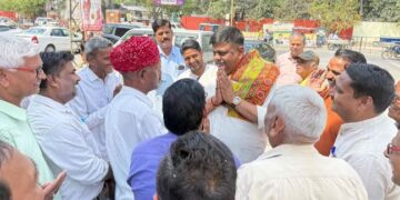 Minister of State for Forest held a public hearing in Alwar and heard the grievances of the common people.