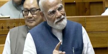 Modi's big statement on women's reservation, said - 'If you want credit, then I am ready to print everyone's photo'